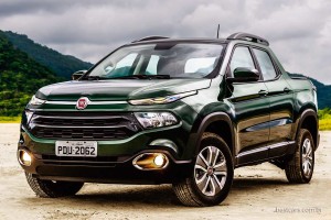 Fiat-Toro-Freedom-Flex-01